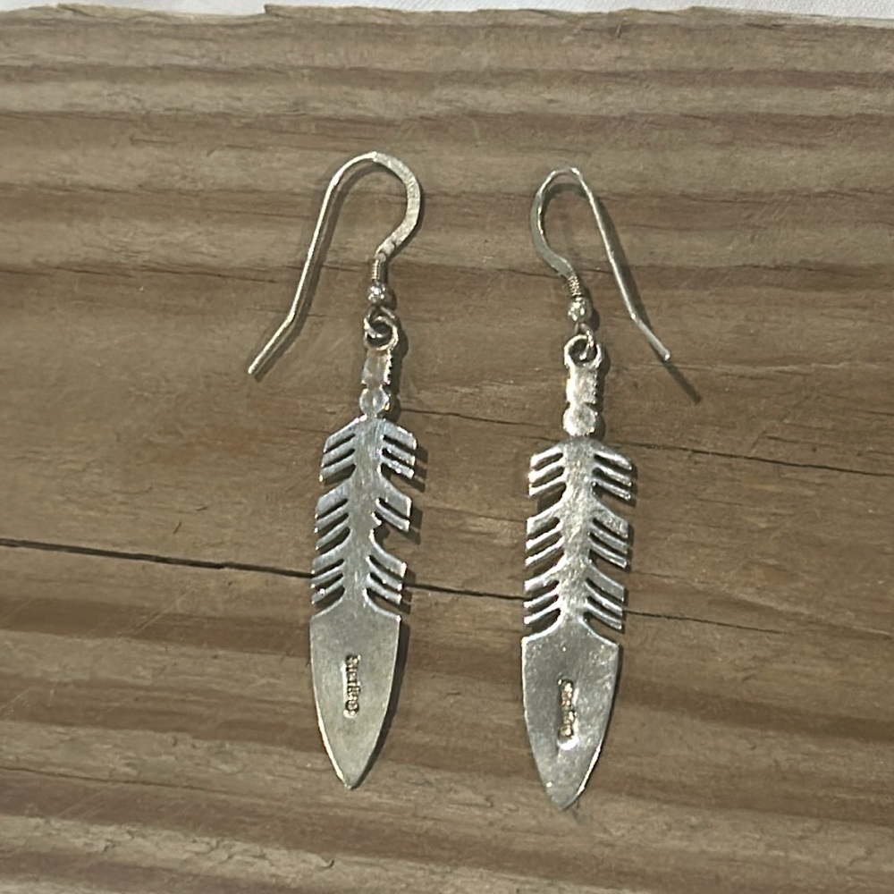 Fun Small Lightweight Sterling Silver Feather Nfr… - image 3